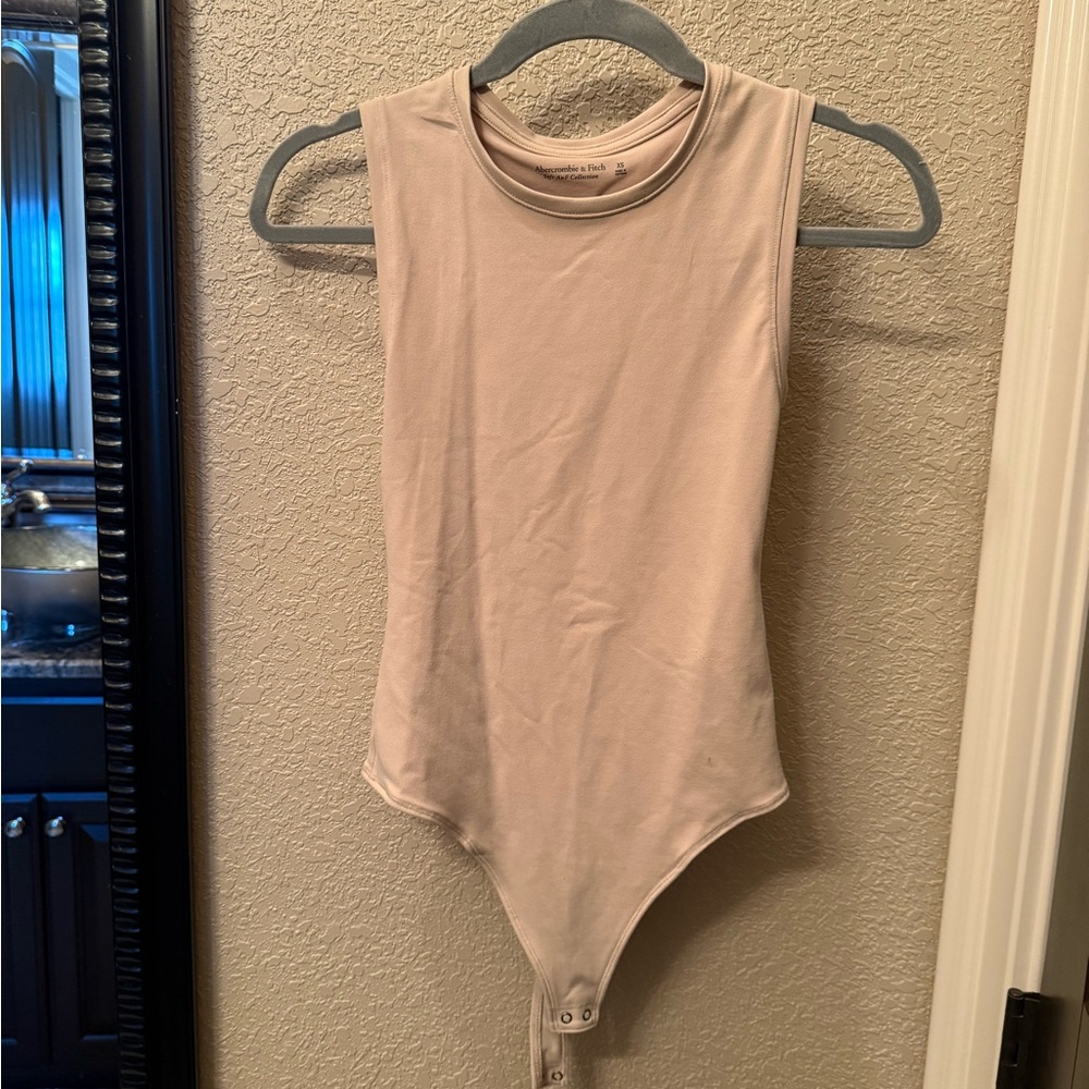 Abercrombie & Fitch Soft Cream Sleeveless Bodysuit